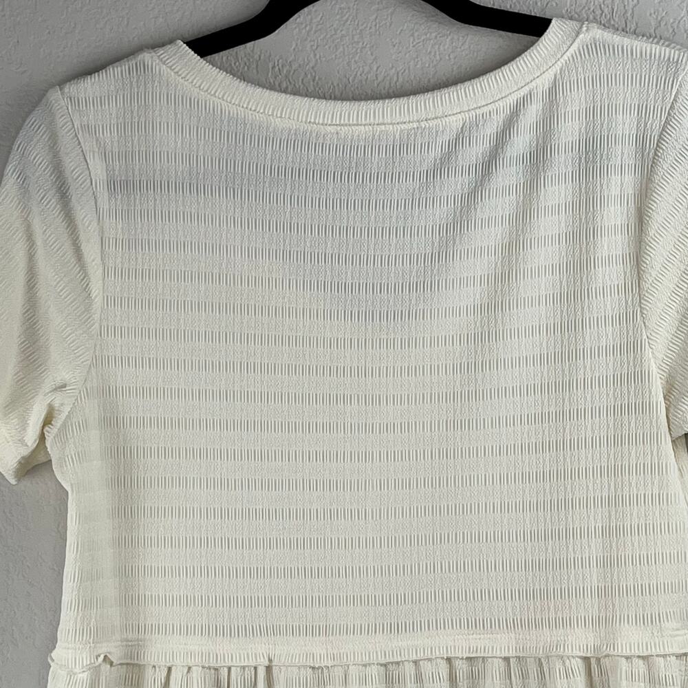 Atelier by Kirious Cream Short Sleeve Texture V-Neck Babydoll Knit Blouse Medium - Picture 7 of 13